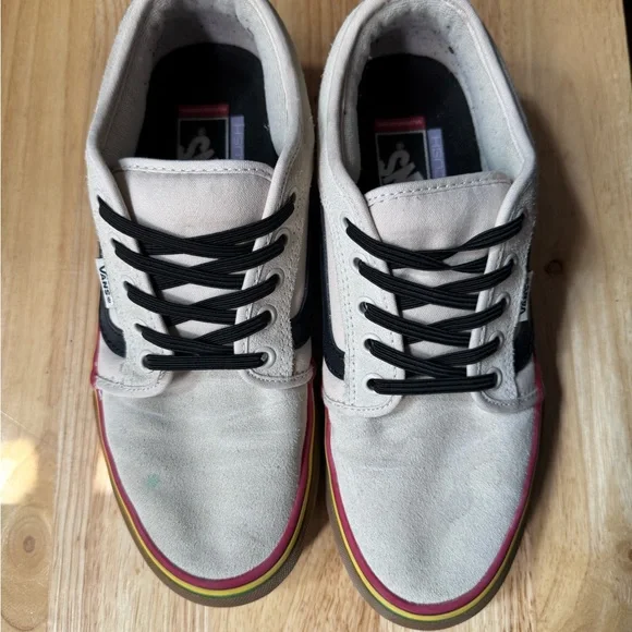 Vans Cream Canvas Sneakers with Black Accents - Picture 2 of 6